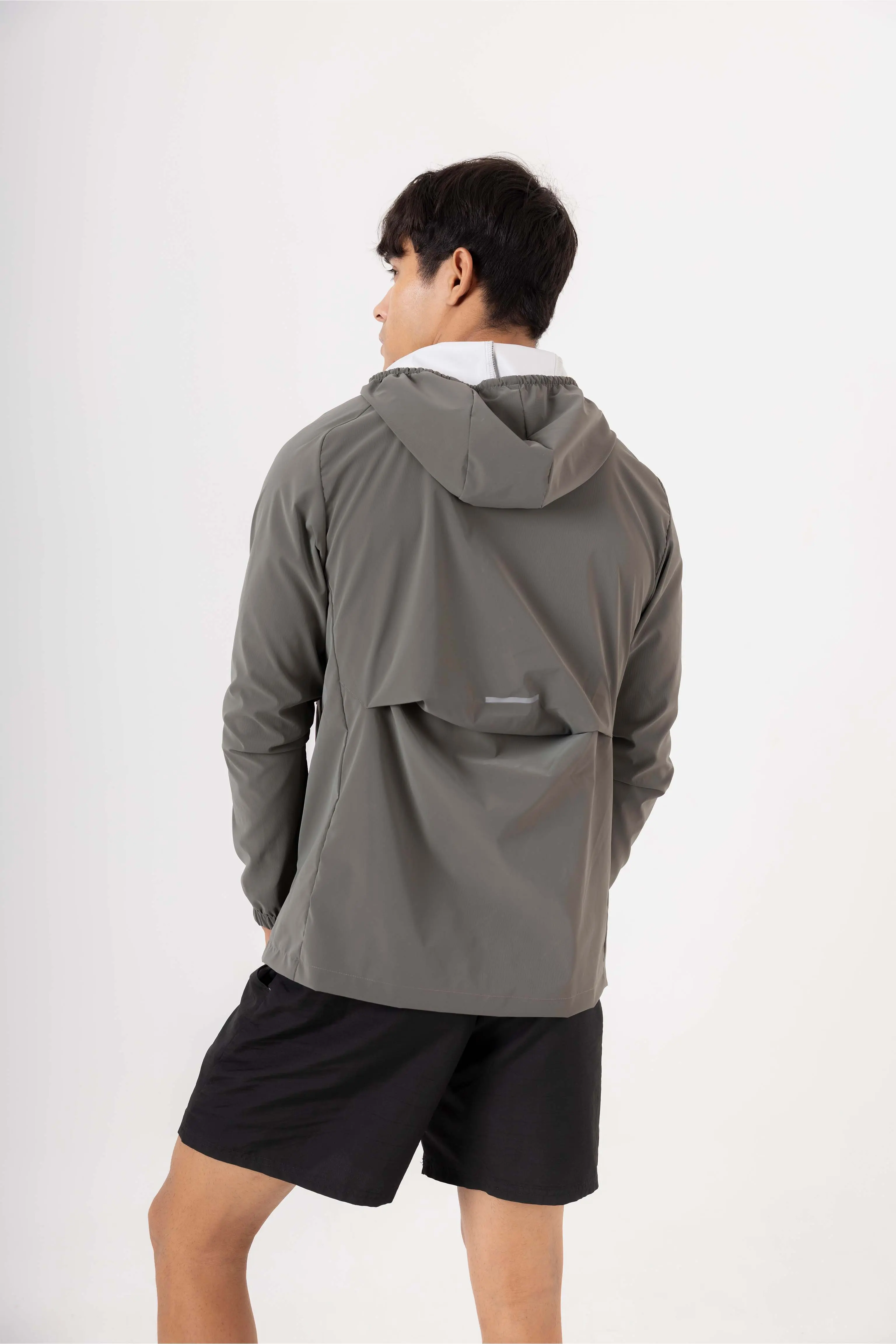 Aero Core Wind Cheater Jacket - Image 18