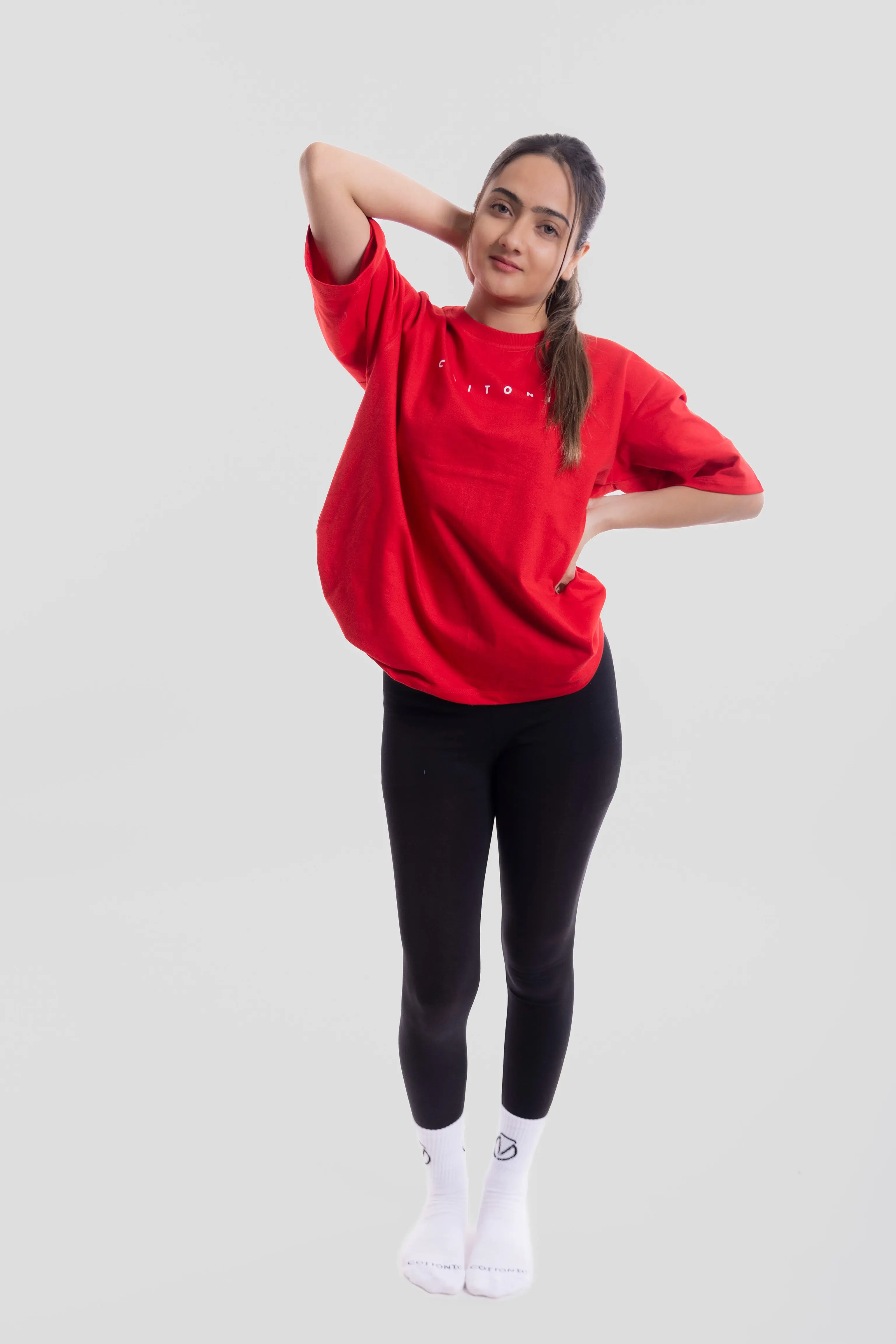 Bold Arc Oversized T-shirt [ Women's ] - Image 4