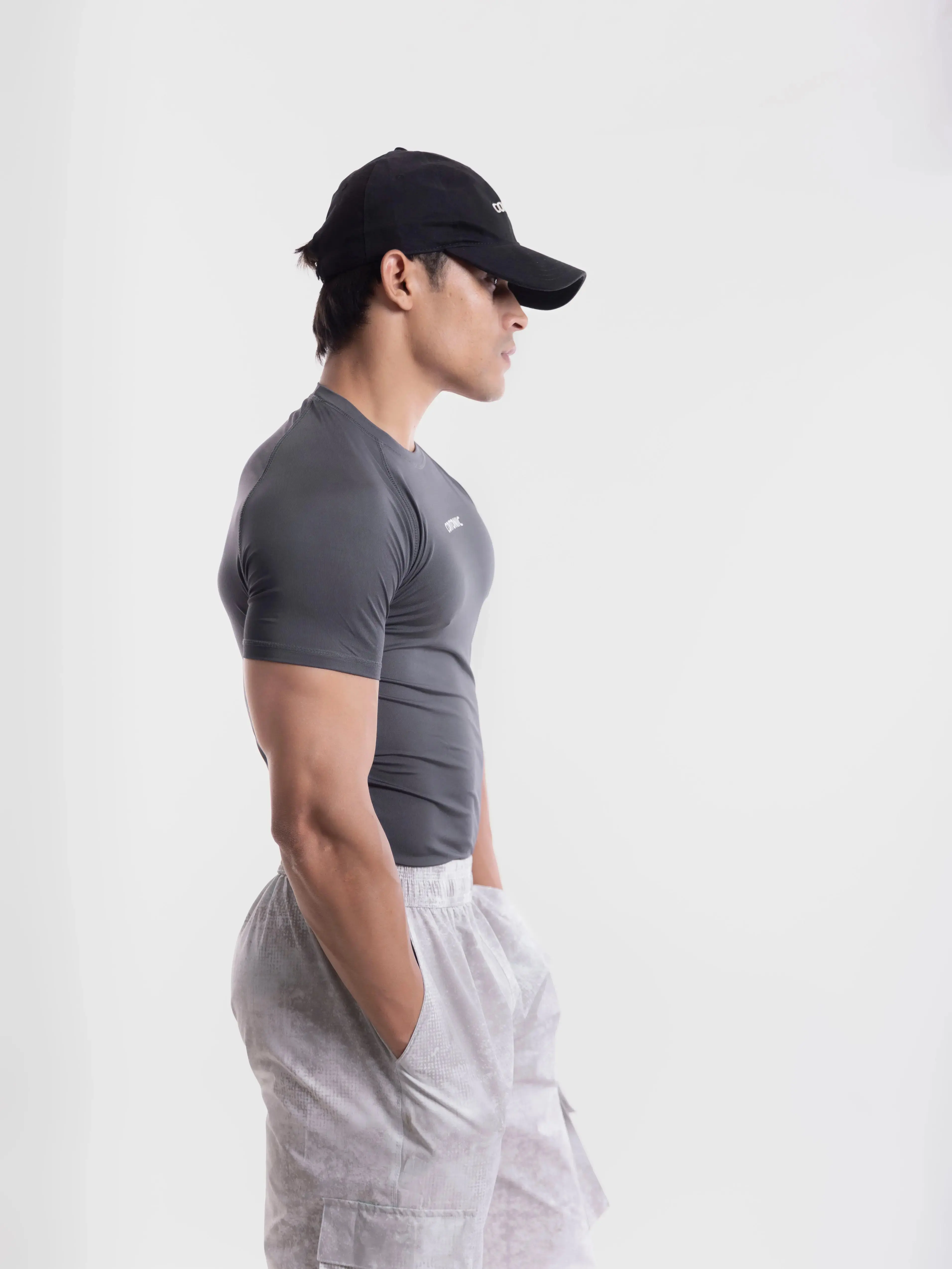 Compression Half Sleeves T-shirt - Image 23