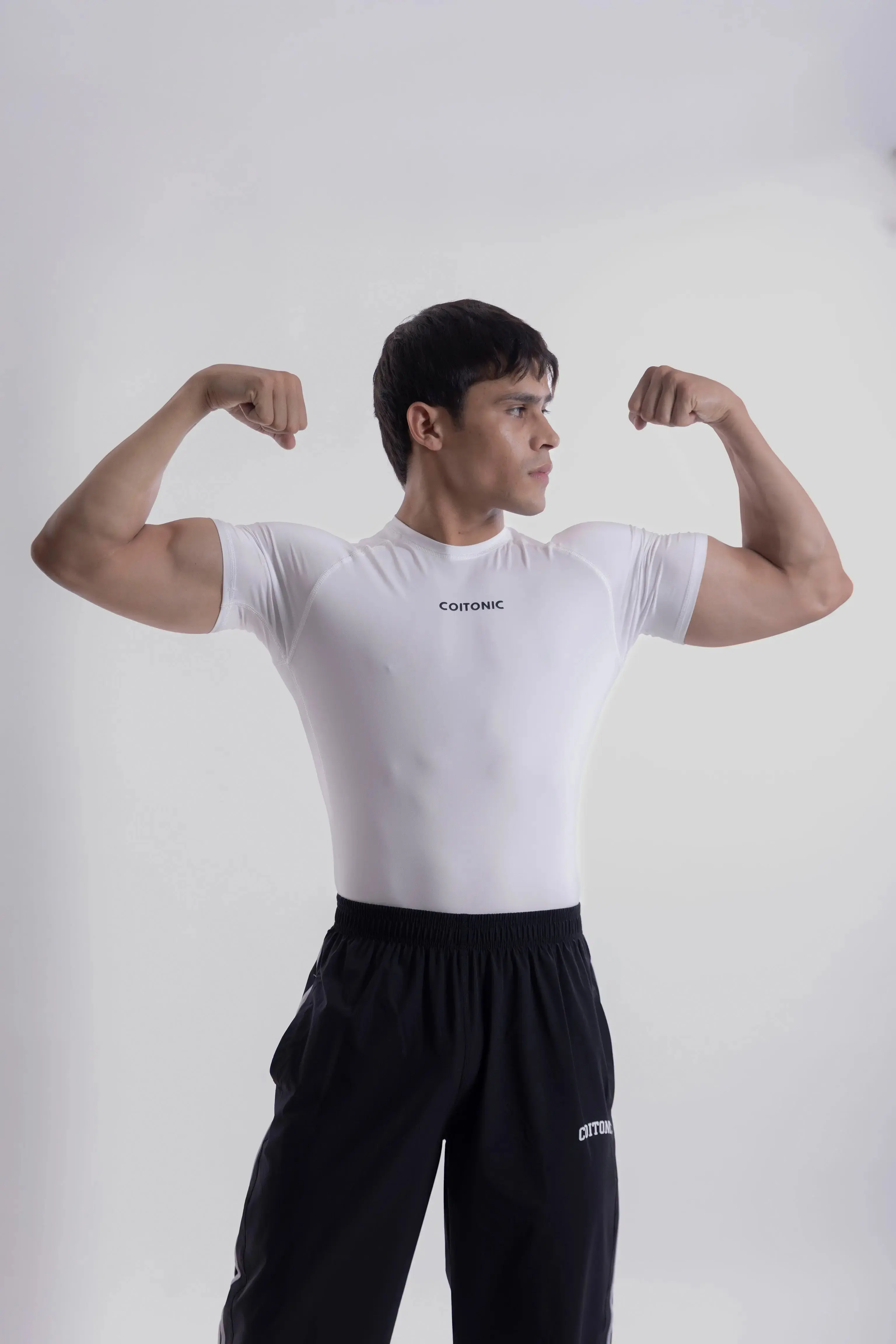 Compression Half Sleeves T-shirt - Image 29
