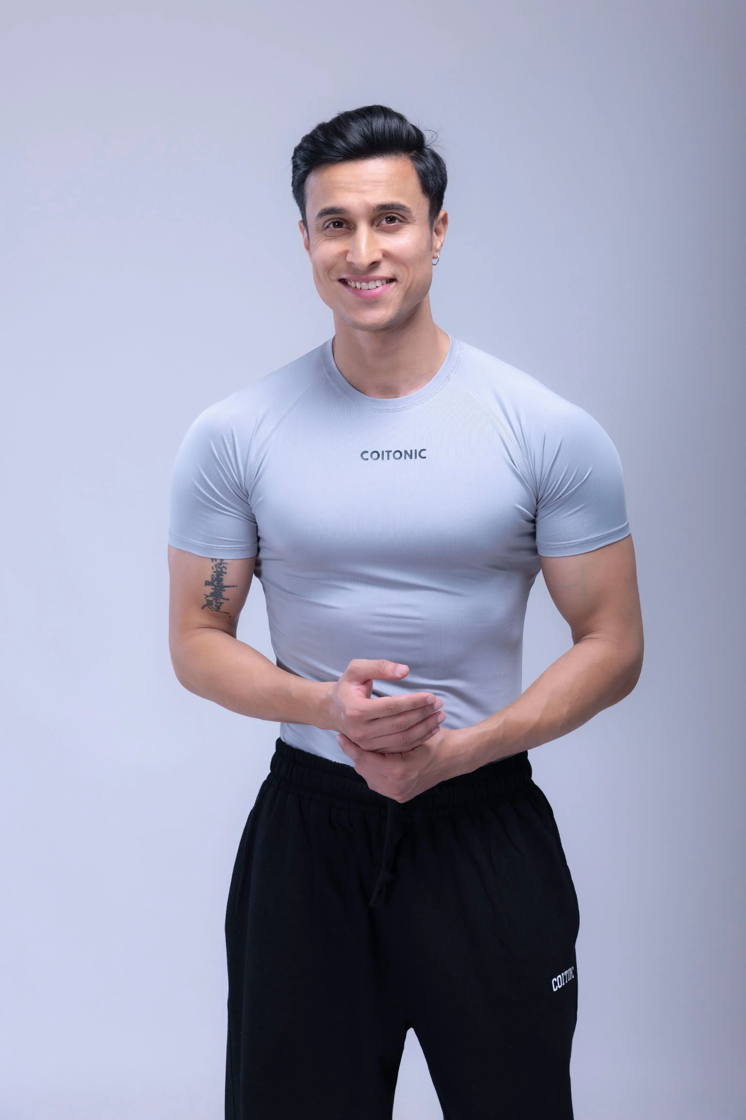 Compression Half Sleeves T-shirt - Image 60