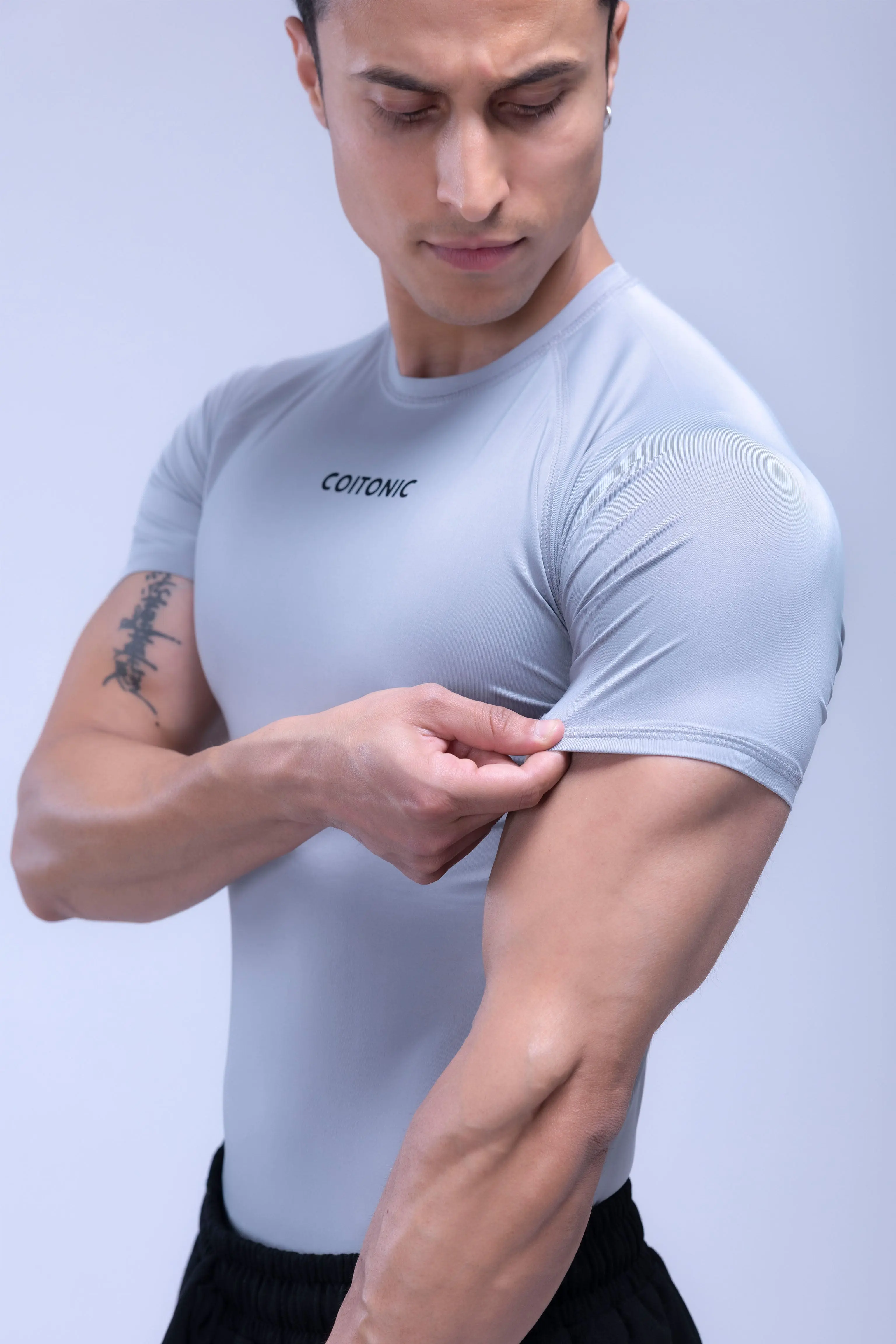 Compression Half Sleeves T-shirt - Image 61