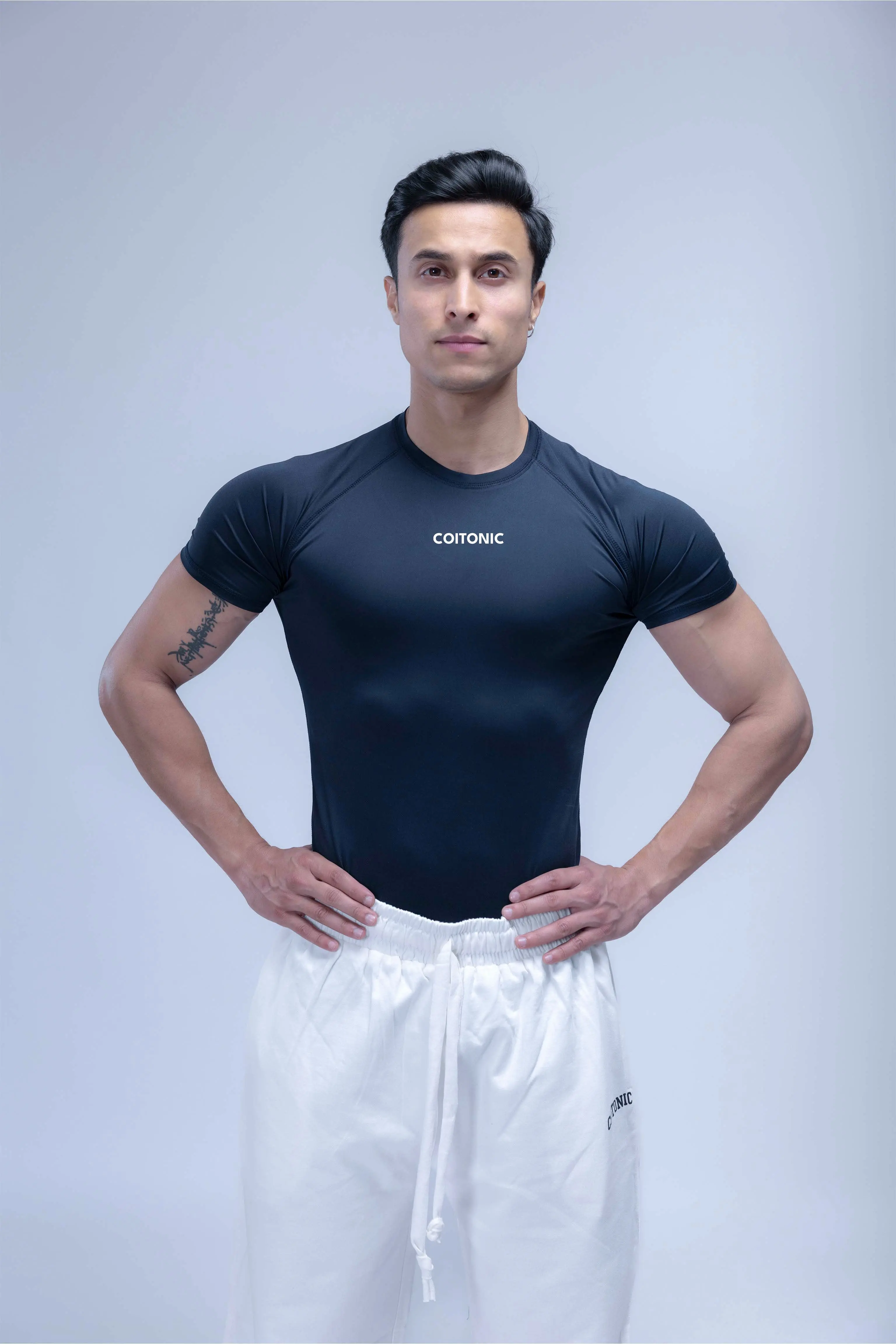 Compression Half Sleeves T-shirt - Image 74