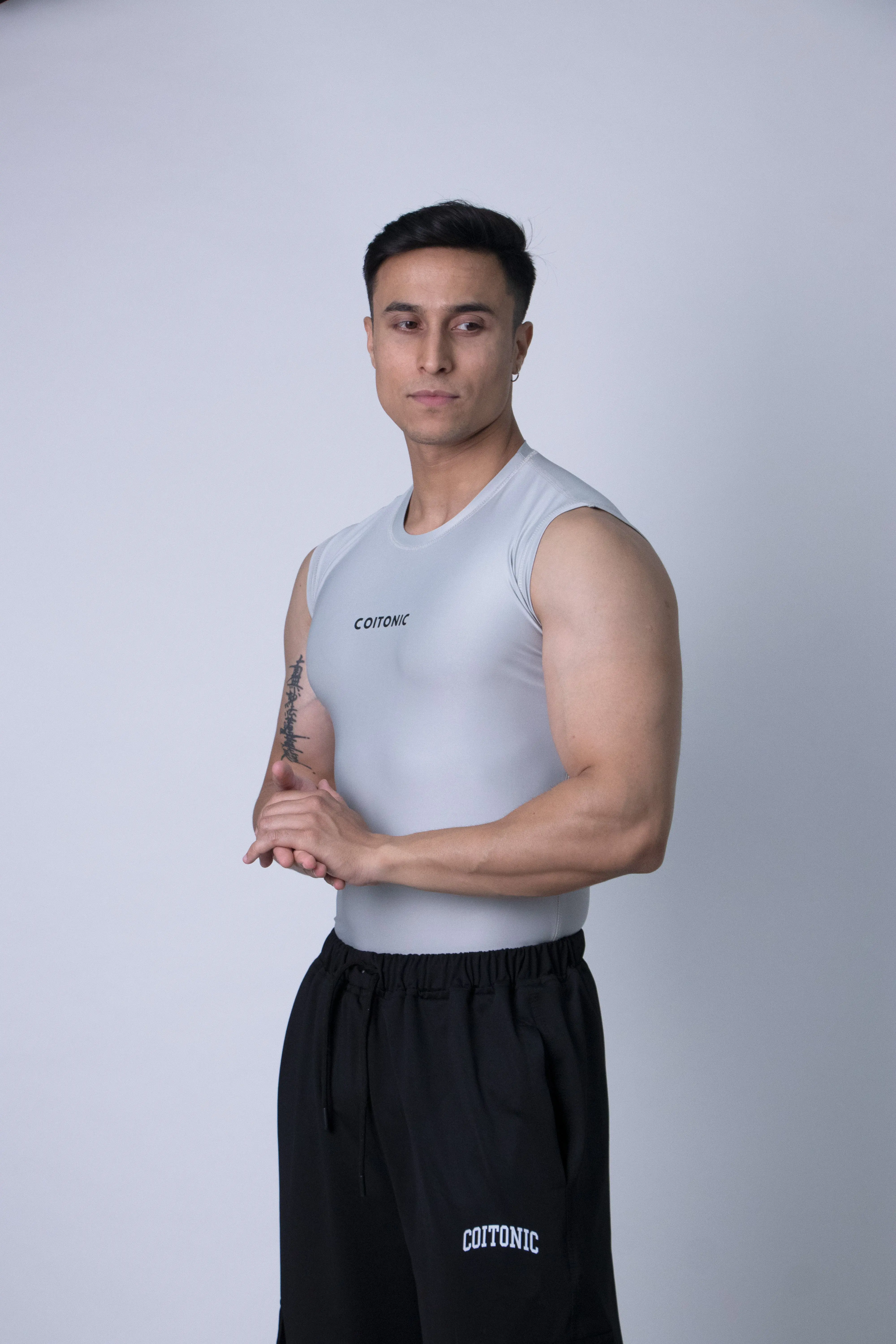 Compression Sleeveless Tank - Image 20