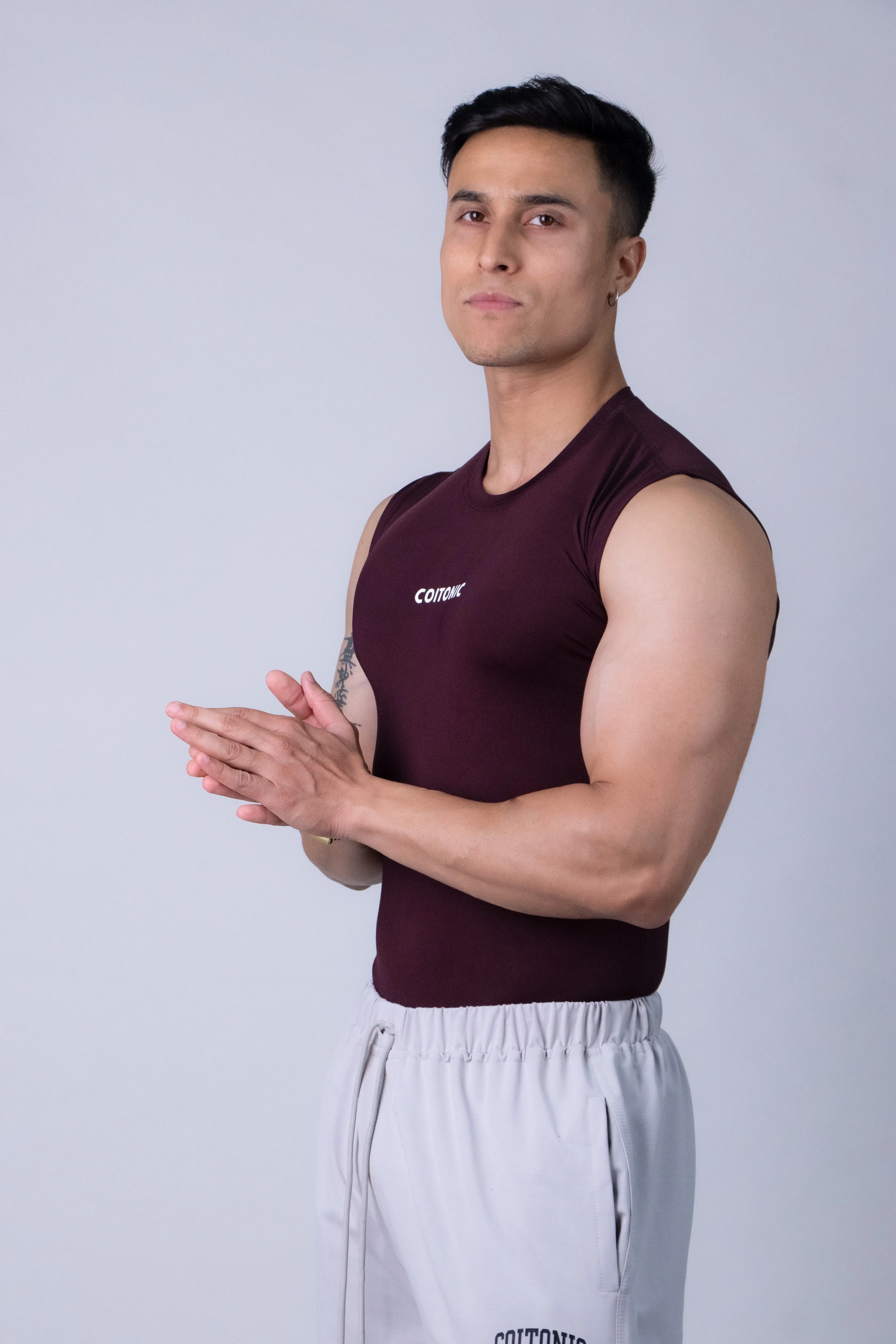 Compression Sleeveless Tank - Image 27