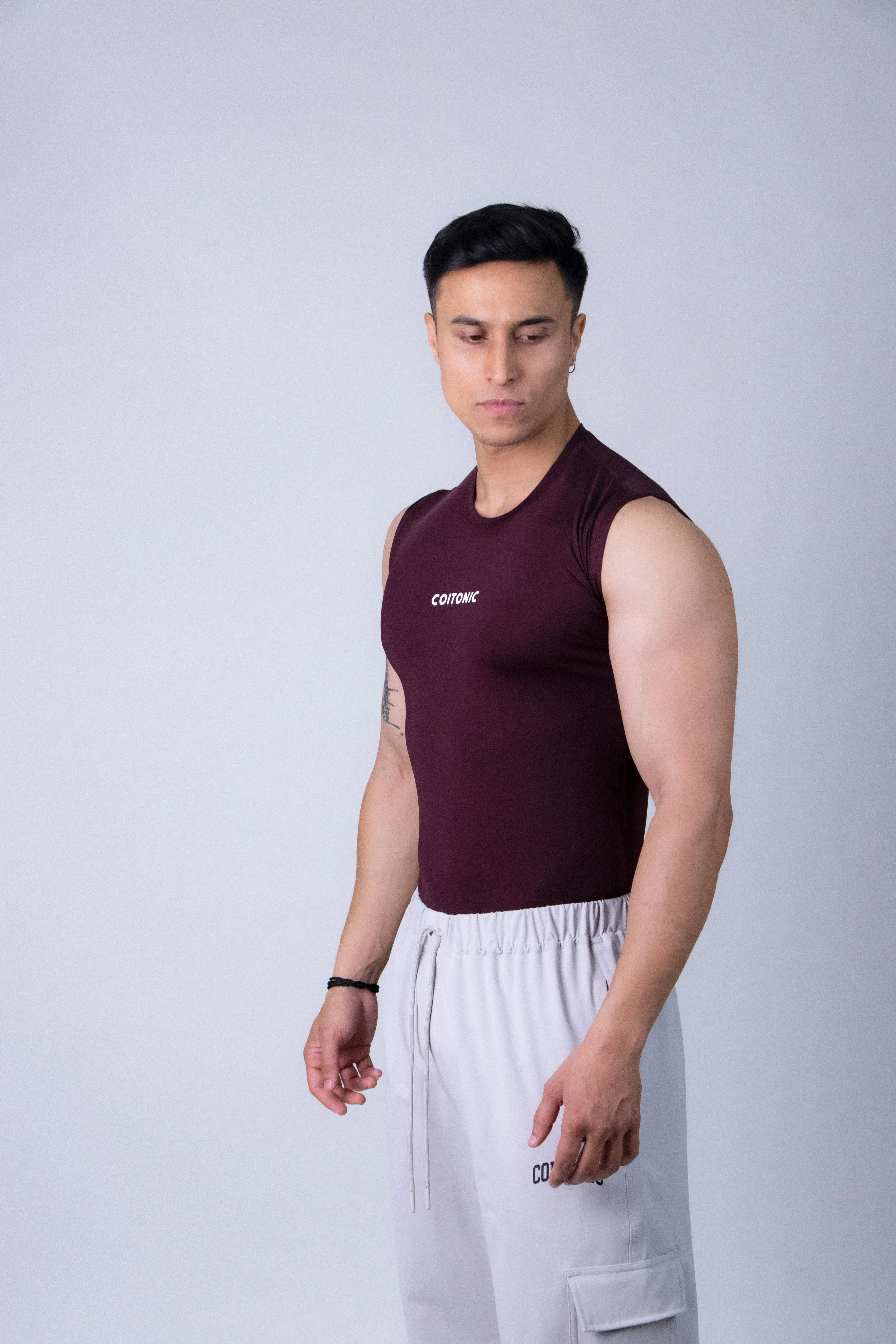 Compression Sleeveless Tank - Image 29