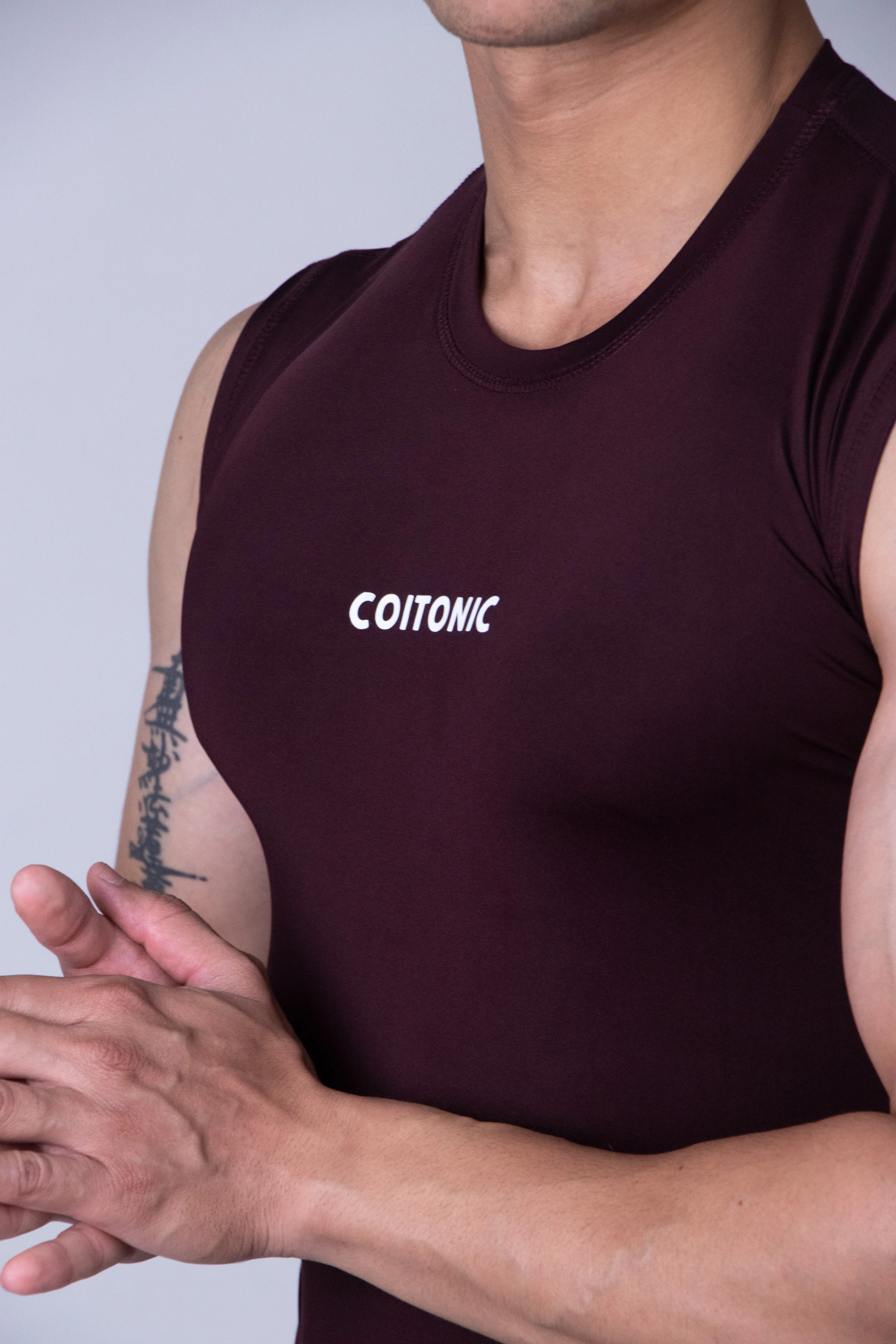 Compression Sleeveless Tank - Image 30