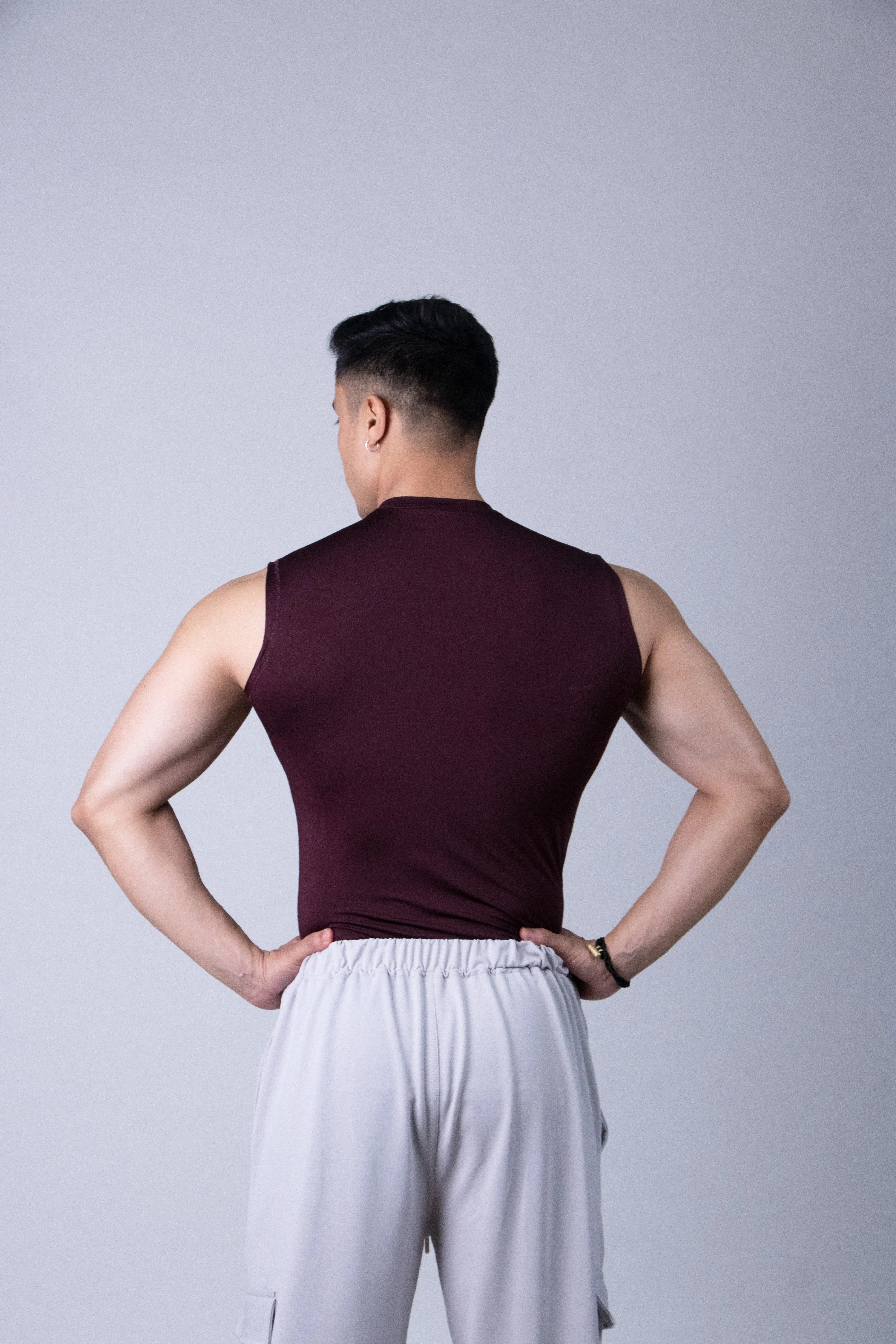 Compression Sleeveless Tank - Image 31