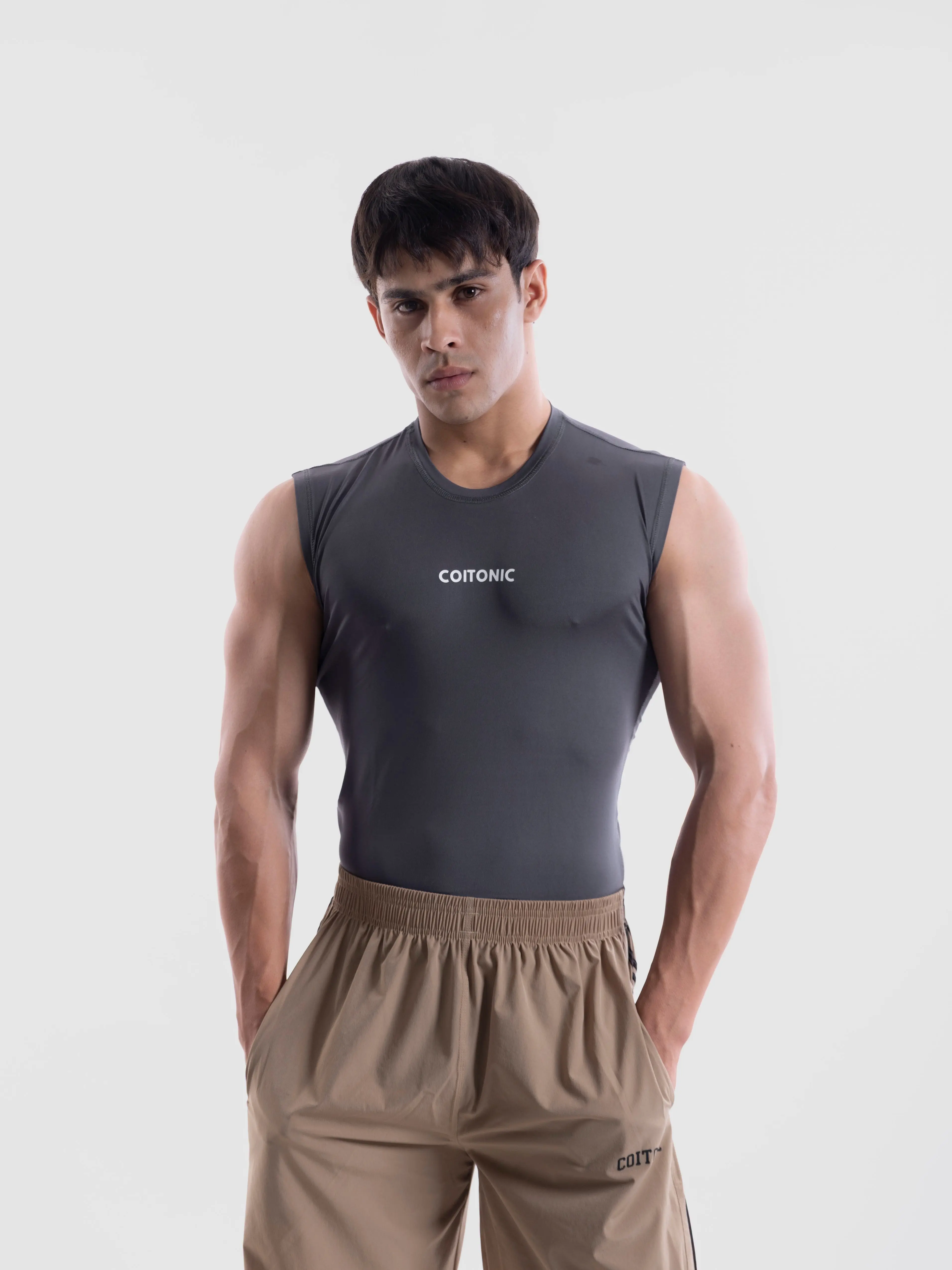 Compression Sleeveless Tank - Image 41