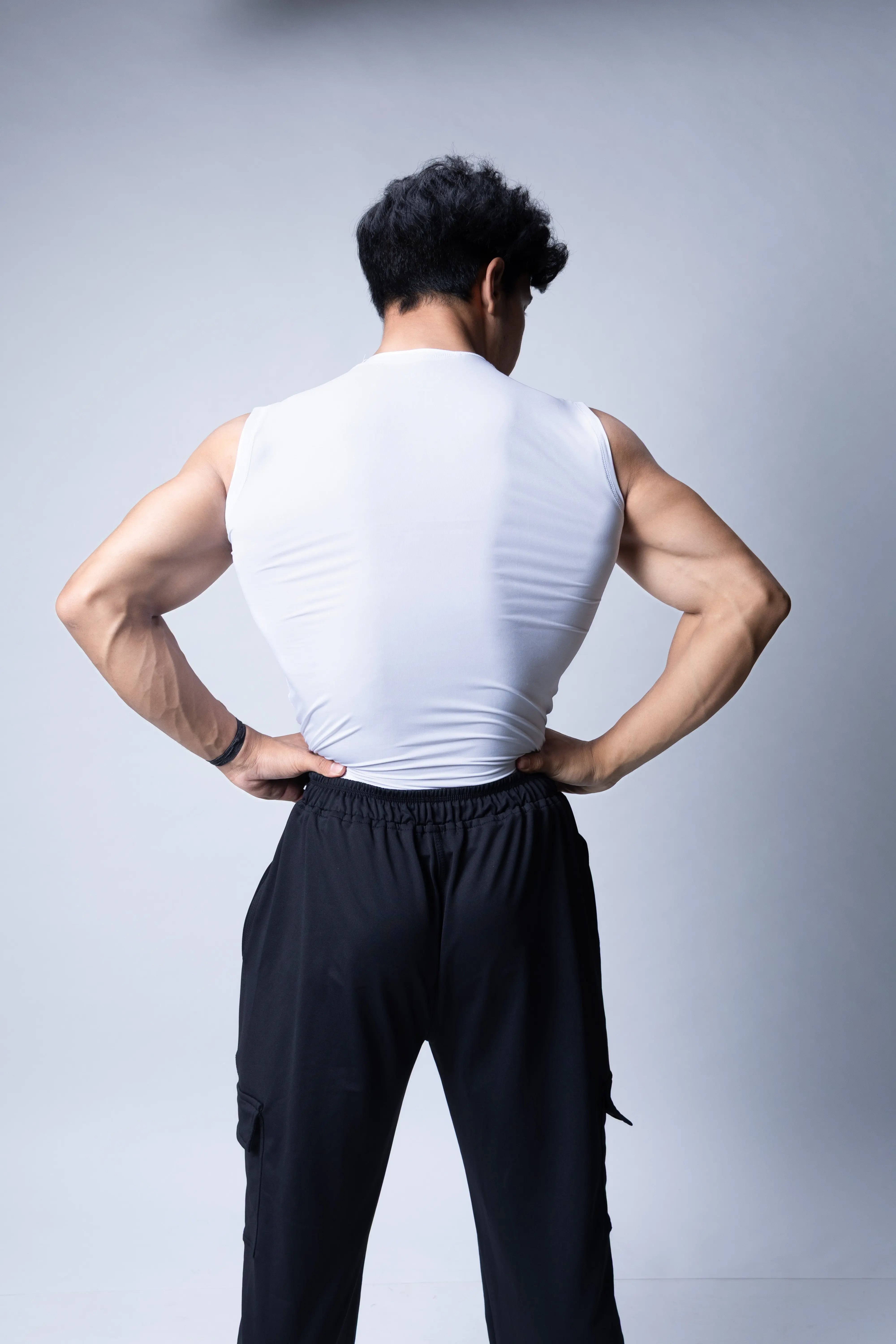 Compression Sleeveless Tank - Image 6