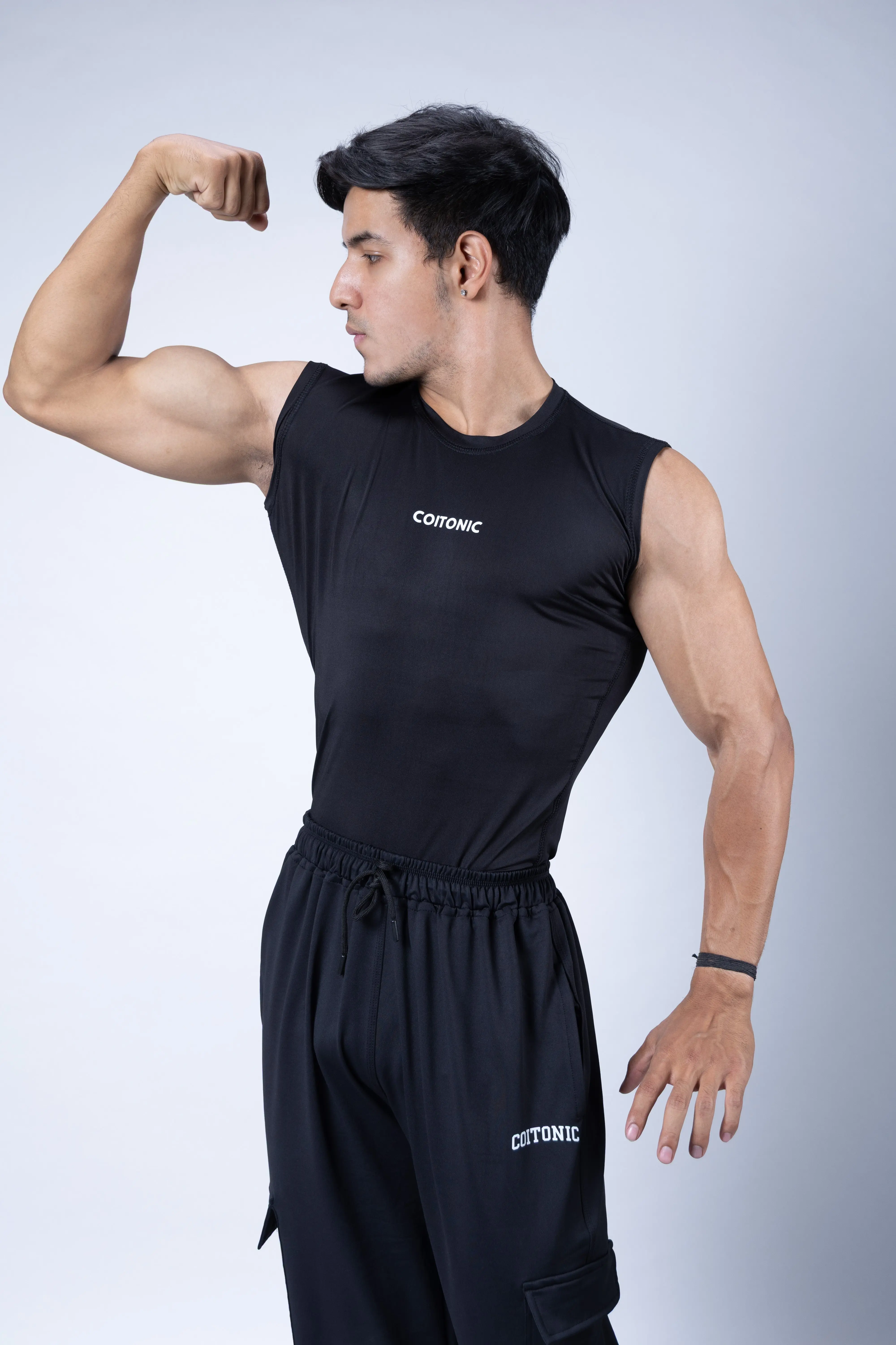 Compression Sleeveless Tank - Image 8