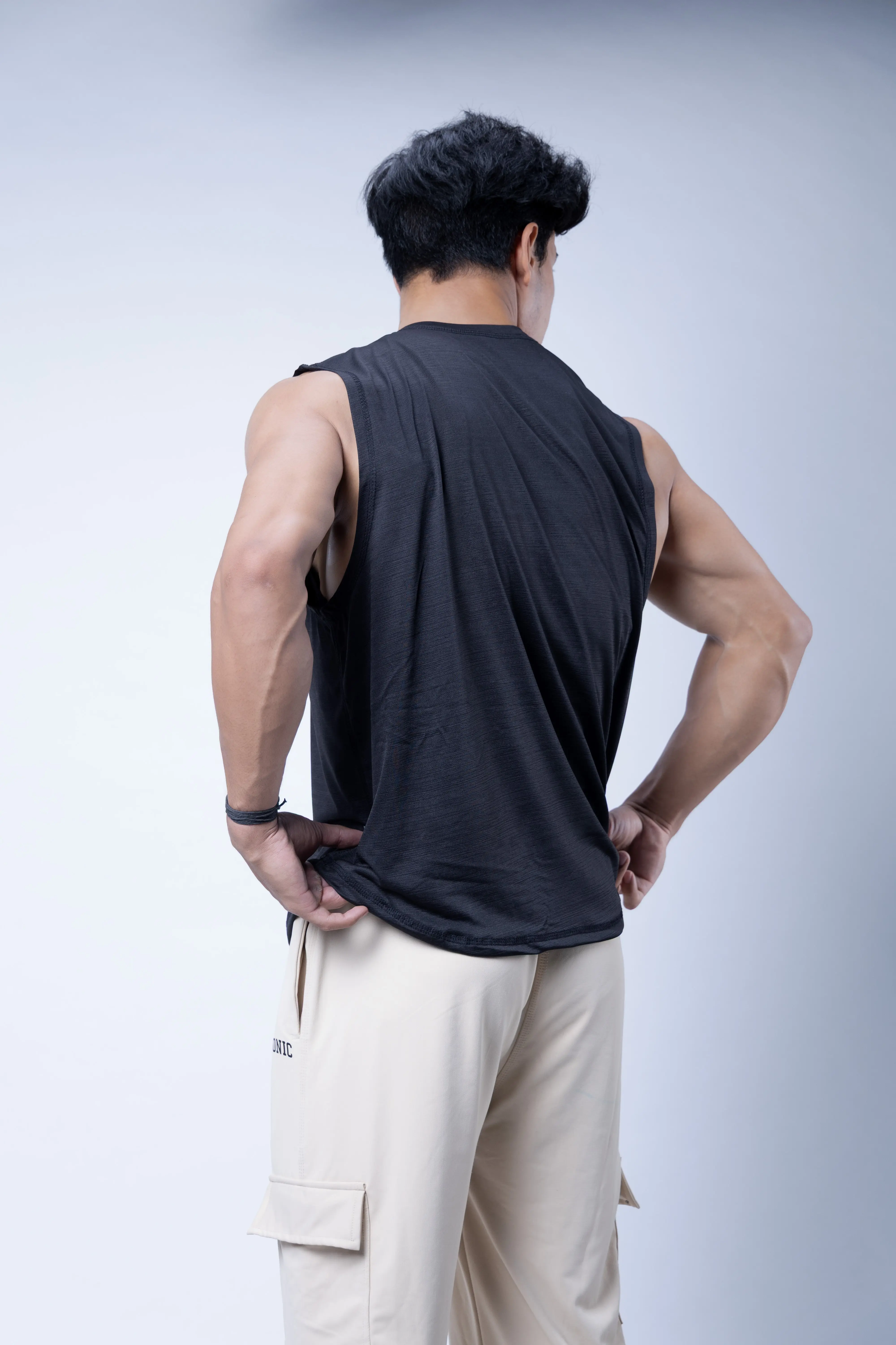 Dry-Fit Delt Tank Top - Image 23