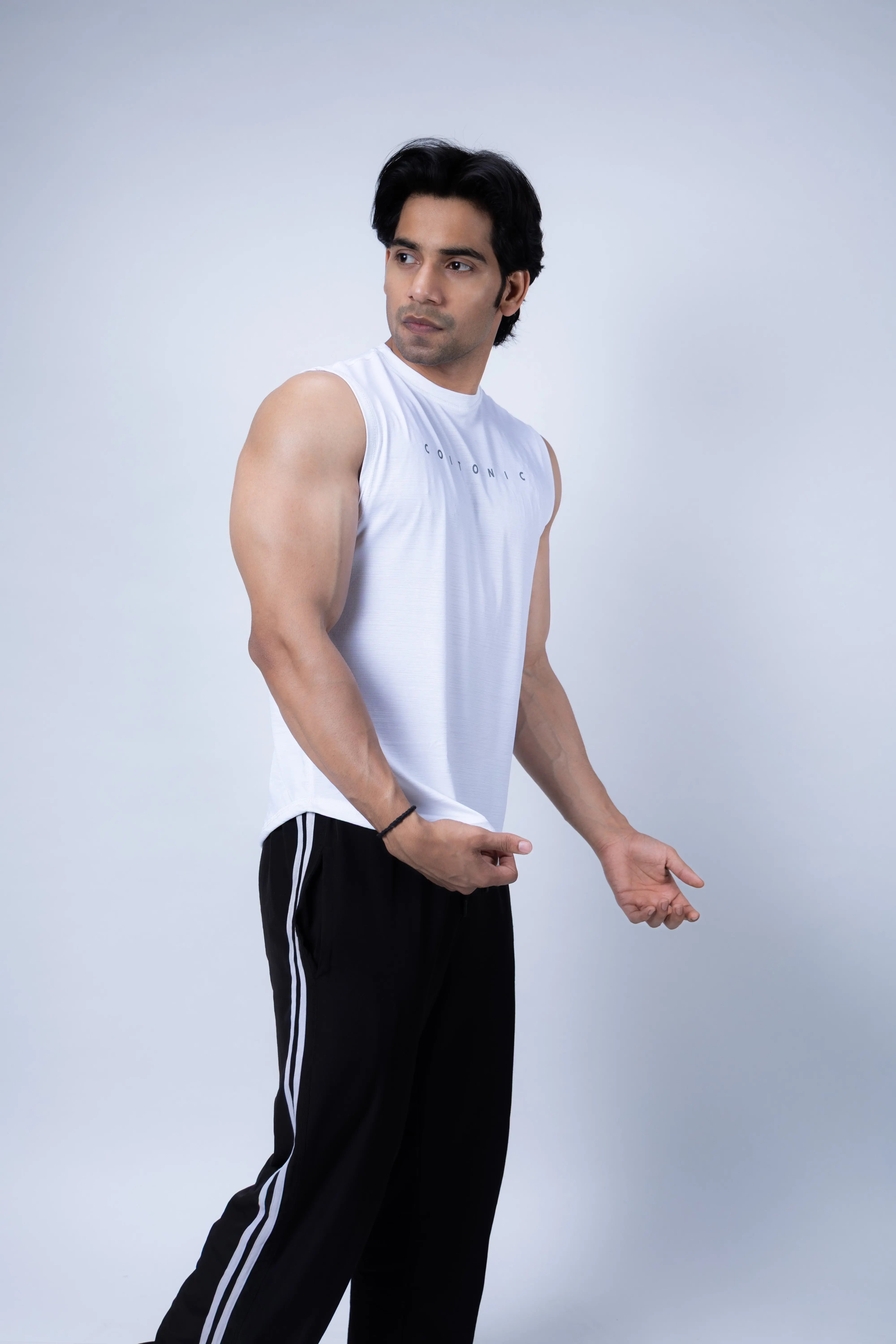 Dry-Fit Delt Tank Top - Image 37