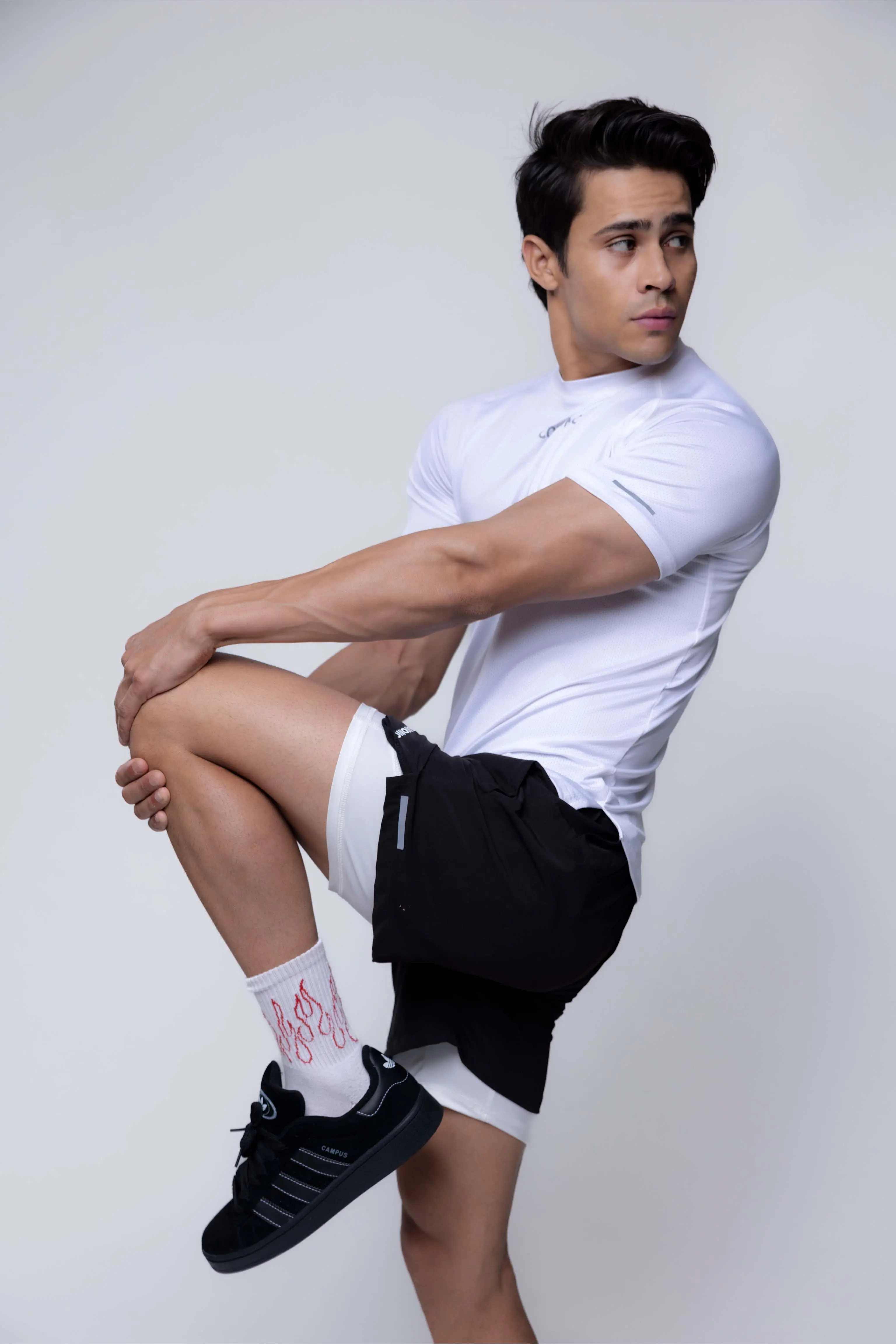 Elite Lightweight Running T-shirt - Image 16