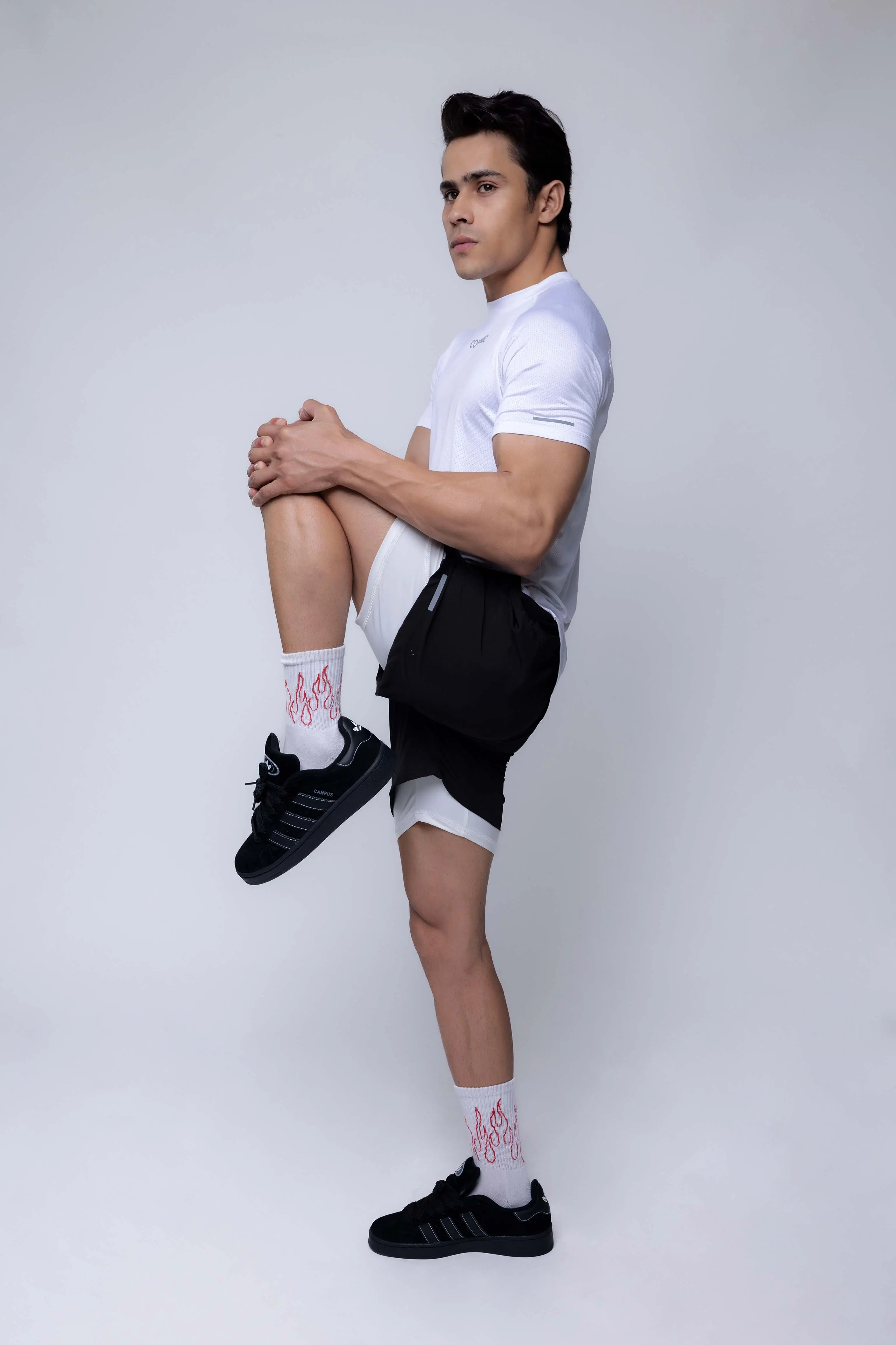 Elite Lightweight Running T-shirt - Image 20