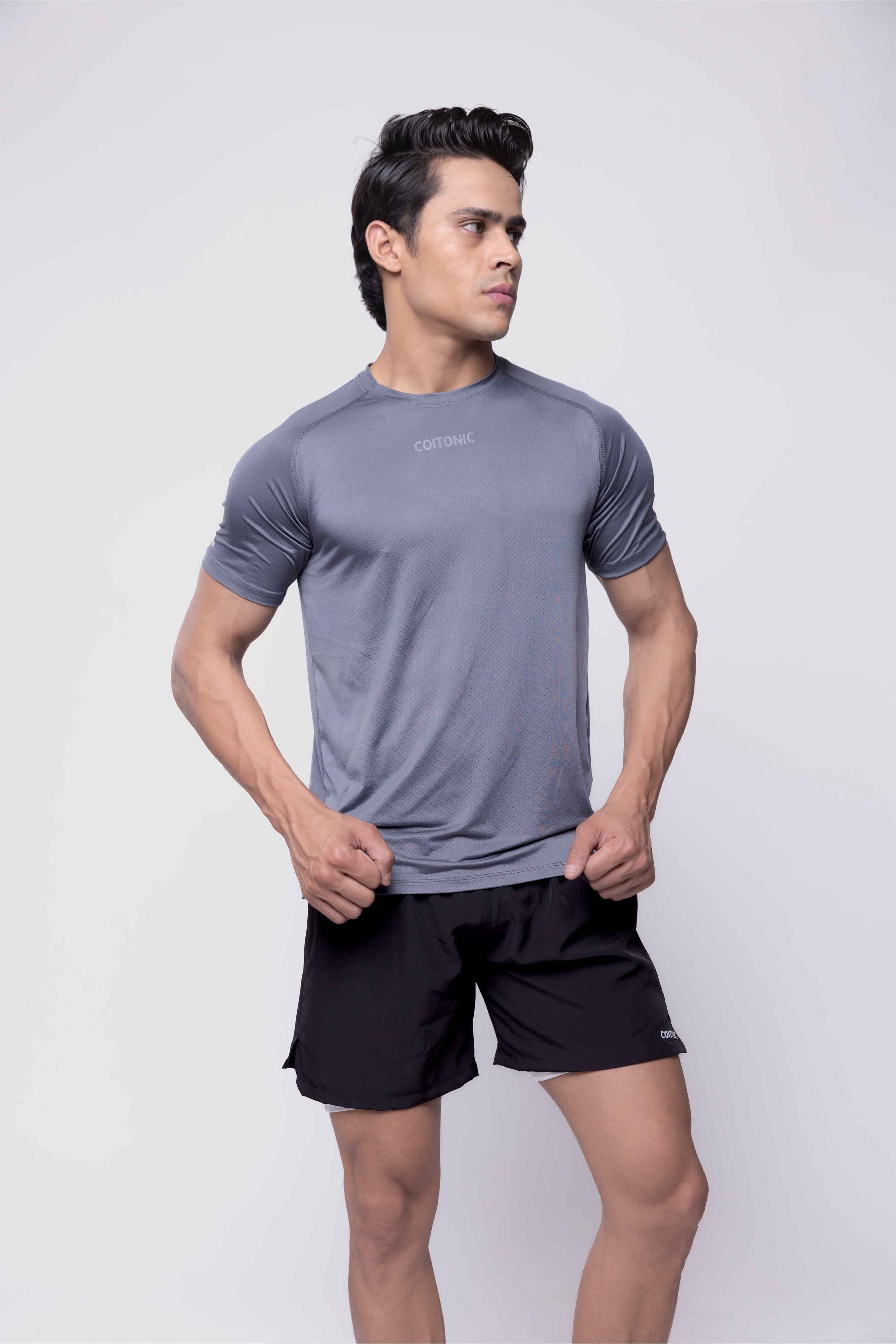 Elite Lightweight Running T-shirt - Image 8