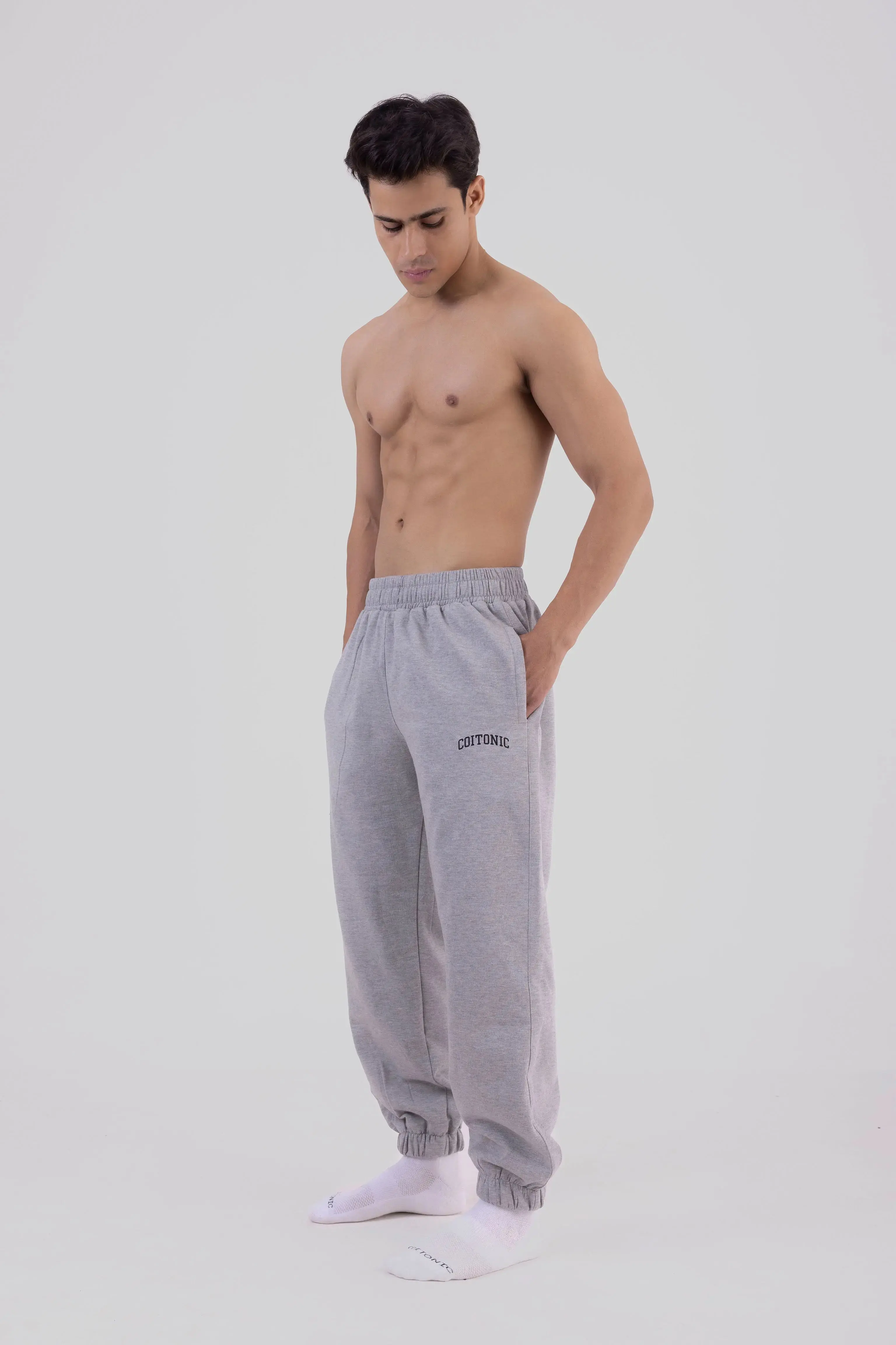 Heavy-Duty Fleece Sweatpants - Image 20