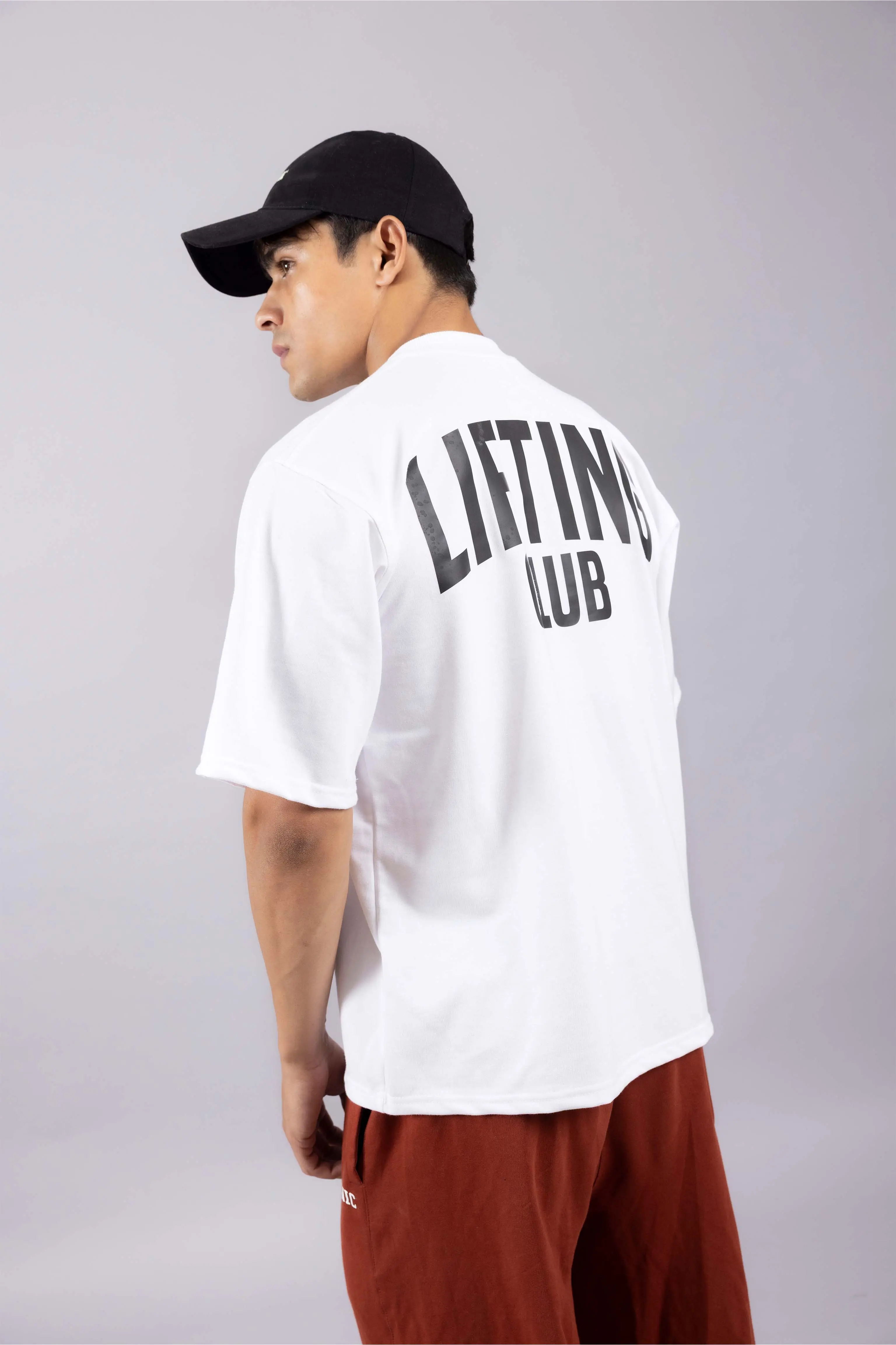 LIFTING CLUB OVERSIZED T-SHIRT - Image 11