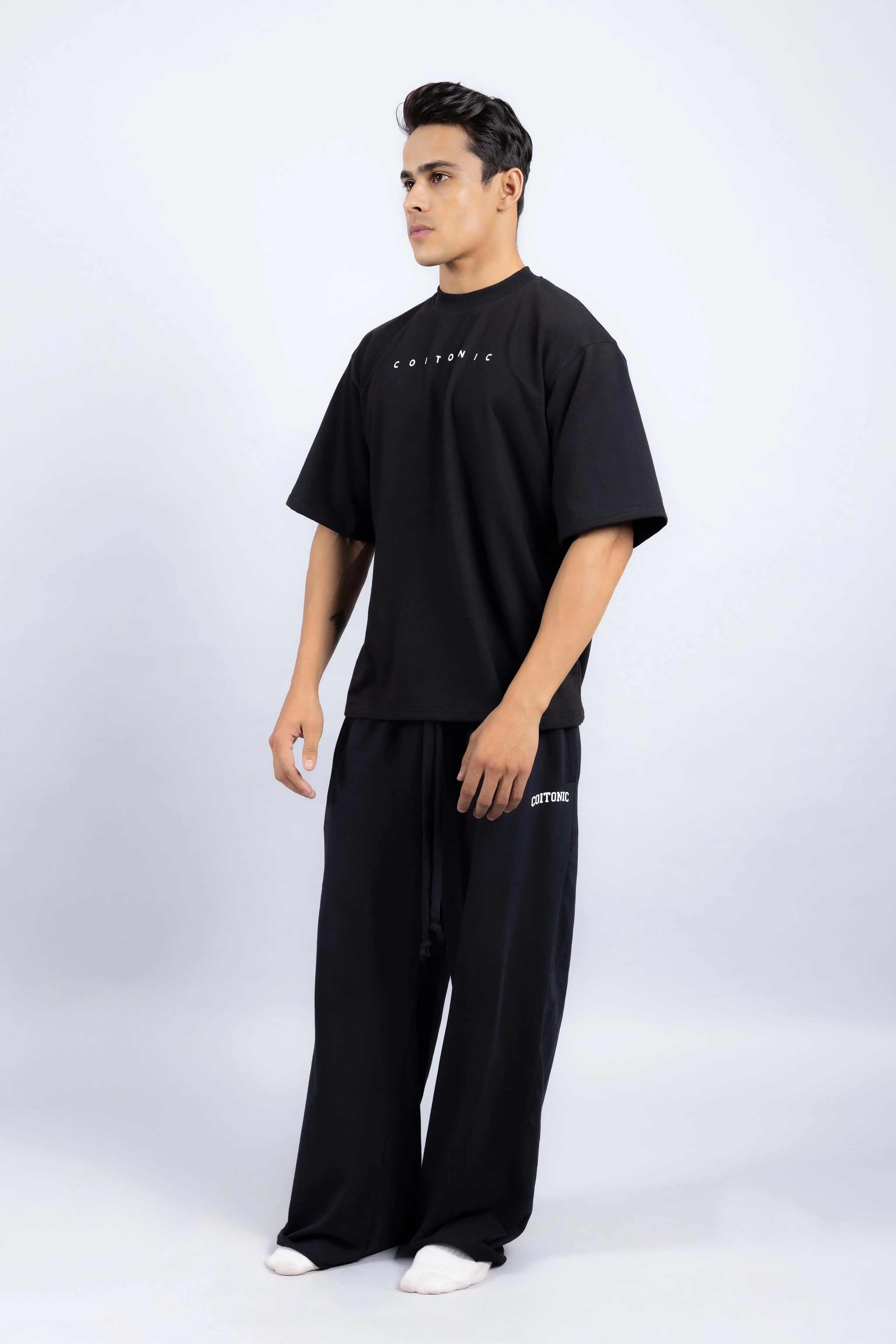 RUNNING CLUB OVERSIZED T-SHIRT - Image 14