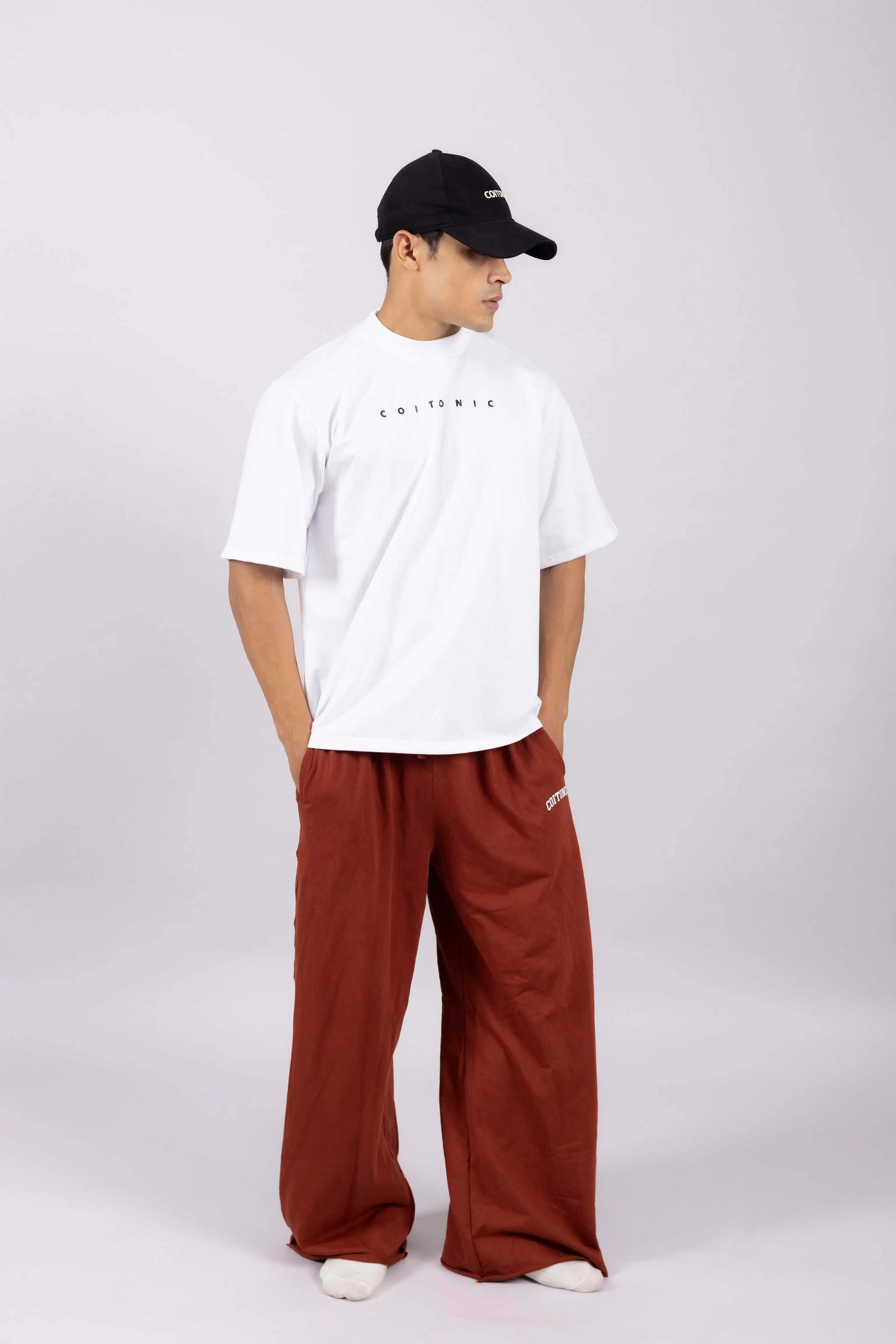 RUNNING CLUB OVERSIZED T-SHIRT - Image 8