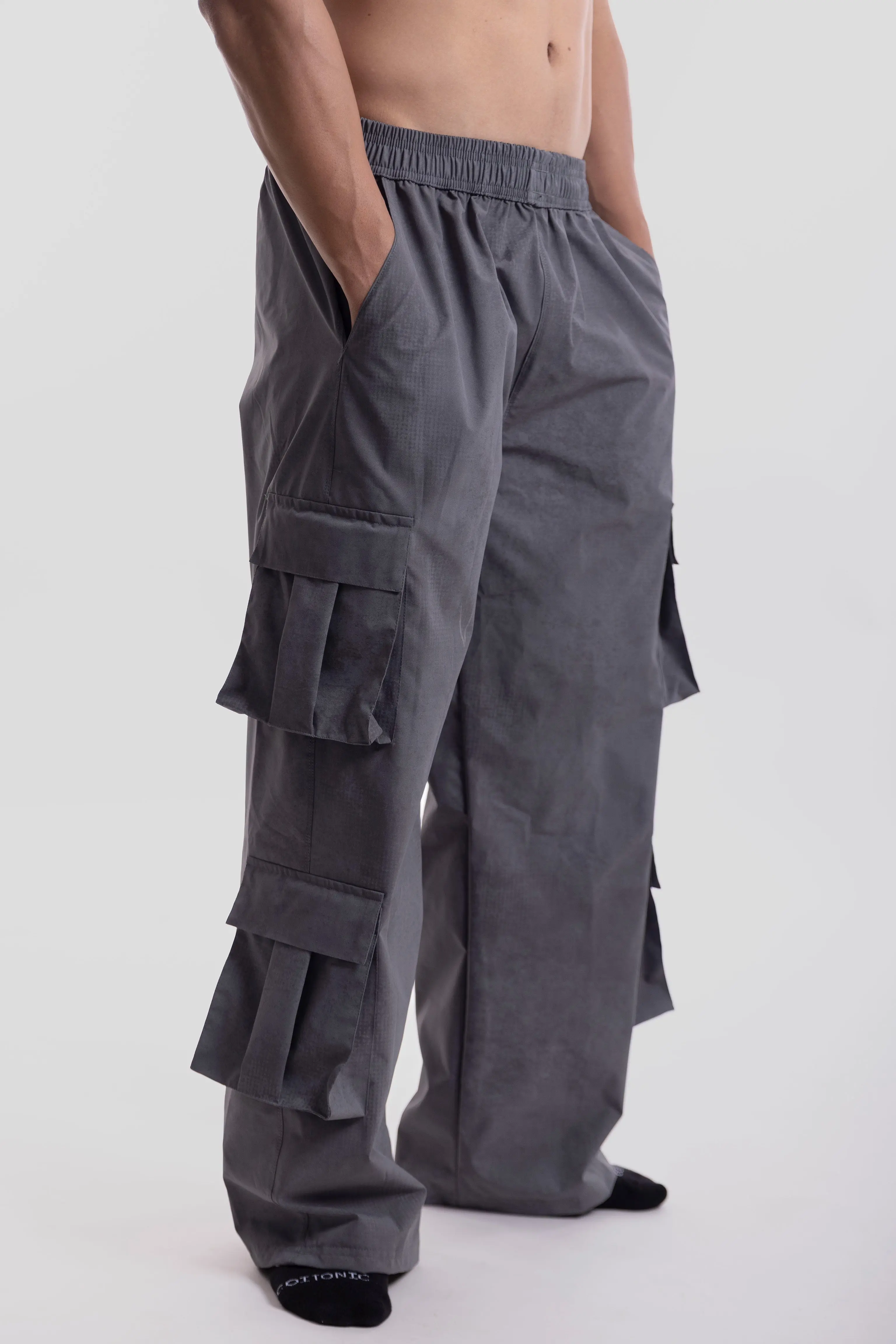 Warrior Oversize Fit Cargos - Image 27